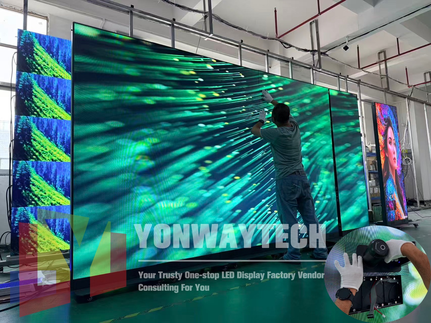 Flip-chip COB LED Poster 640x1920mm P1.25 P1.5 P1.86 Front Service